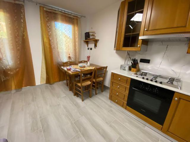 Alloggio Vista Mare Macrescia 리오마기오레 외부 사진