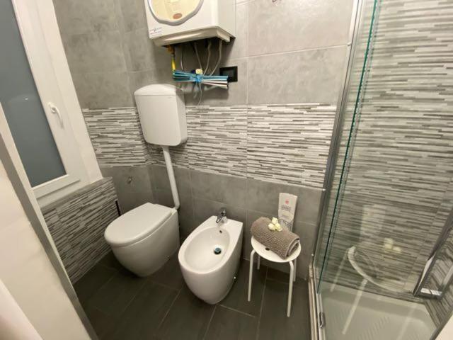 Alloggio Vista Mare Macrescia 리오마기오레 외부 사진